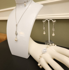 Art Deco jewelry set earrings bracelet necklace ivory faux pearls clear crystals
