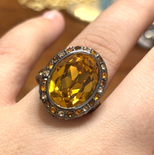 Kenneth Jay Lane Cocktail Ring Amber Colored Faceted Center Stone Size 7