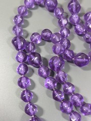 Vintage Purple Grape Lucite Bead Layering Necklaec Chunky Bold 36 in