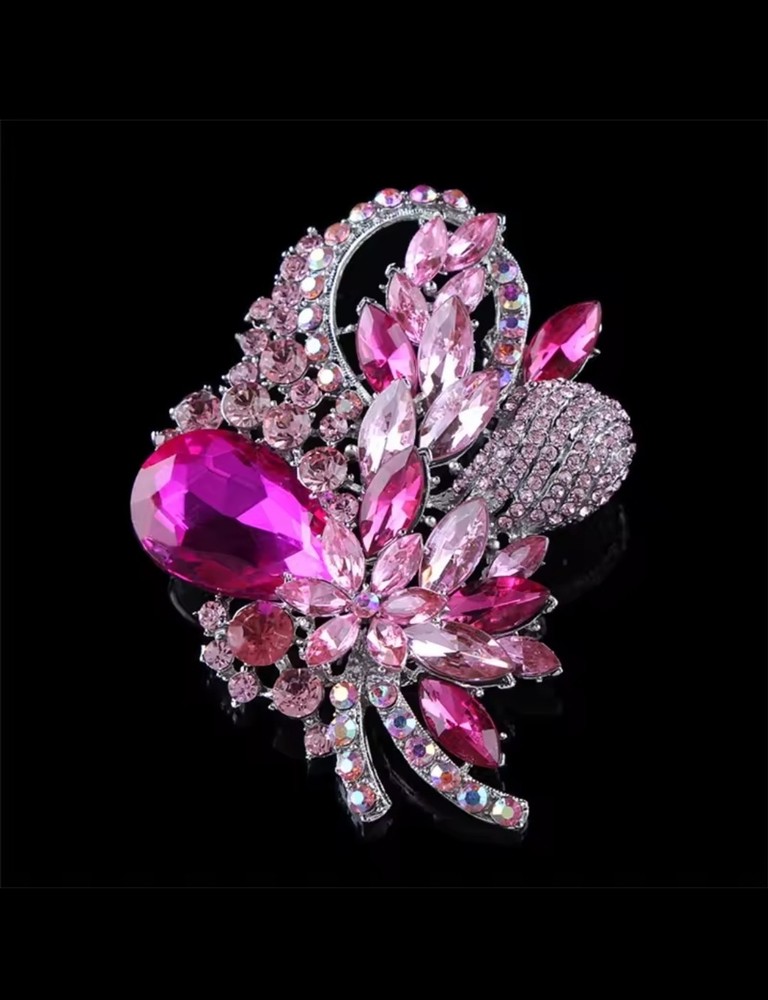 Rhinestone Vintage Brooch- Pink