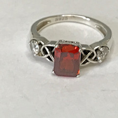 Vintage Sterling Silver Red Garnet Ring Sz6.75 3.3grams