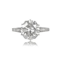 A beautiful Round Cut Lab Created Diamond solitaire Engagement 925 Silver Ring