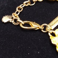 Vintage NATORI Gold Tone Faux Pearl 18 inch Flower Necklace and Earring Set