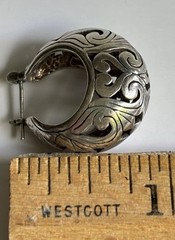 Vtg 90’s Sterling Filigree Scroll Work Hearts 1” Round Hoop Pierced Earrings 11g