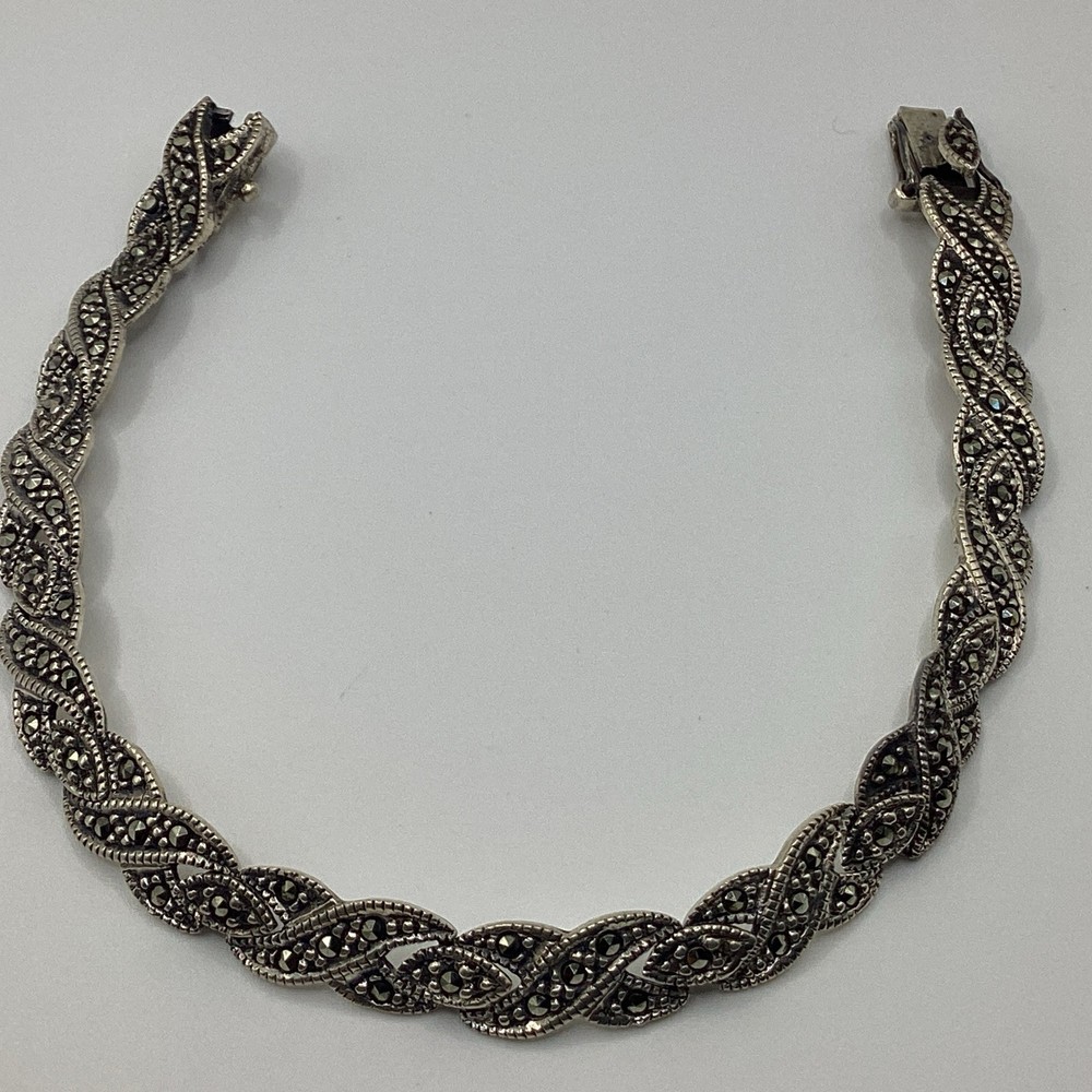 Vintage 7.5” Sterling Silver W/ Marcasite Bracelet Signed TK 925 Weighs 0.519oz