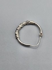 Vintage Wire Twisted Design Silver-Tone Hinged Hoop Earrings