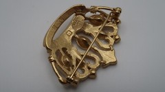 KJL Kenneth Jay Lane Avon Crown Gold Tone Clear Rhinestone Brooch Pin 4.5cm BB12