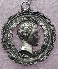 Large Vintage 2.125 Inch Aged Metal Roman Head Medallion Pendant Necklace – NICE