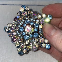 Vintage Juliana “BOOK PIECE” AB Crystal Starburst Brooch & Clip Earrings #1355