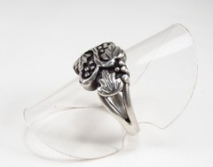 Vintage 1990s Wheeler Mfg. Co. USA Sterling Silver Grape Leaves Band Ring Sz 6.5