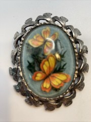 Vintage Style Oval Silver Cabochon Butterfly Brooch/Pendant 2.25″ Long
