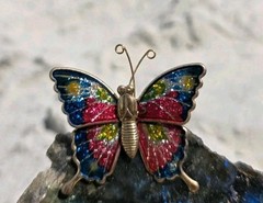 Garden Butterflies Delightful 60s Vintage Brooche
