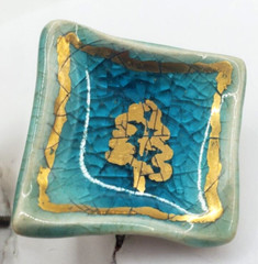 Vintage Ceramic Handplanted Screw Back Earrings Square Gold Leave on Sky Blue