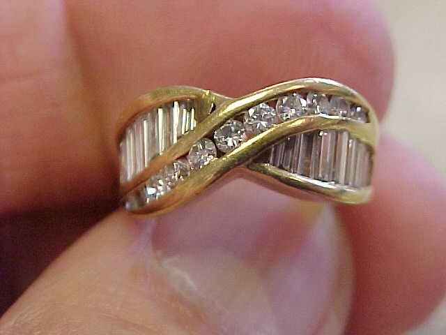 BEAUTIFUL 1.50ctw ESTATE DIAMOND RING SIZE 3 MAKE OFFER