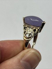 Vtg IWI 10K Yellow Gold Marquise Cut Lavender Jade Ring size 8.5