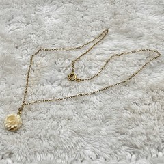 Vintage Carved Flower Necklace Tiny Charm Gold Filled Chain 16″