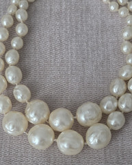 VTG Double Strand Faux Pearl Choker 14″ Grad Irregular Beads Gold‑Tone Clasp