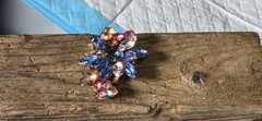 VTG DeLizza Elster Juliana Brooch Molded Givre Blue Glass Pink AB Flower Pin