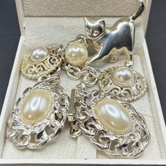 Vintage Pearly & Silver Trinkets On White-Hot Summer Silver Bracelet + Kitty CAT