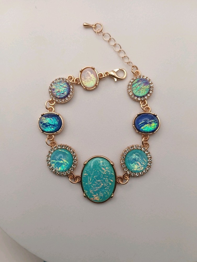 Blue & Green Opal Style Stone Bracelet Clear Rhinestone Accent Gold Tone – New