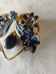 Vintage Rhinestone Faux Enamel Floral Heart 1 1/2″ Brooch Stamped Made Austria