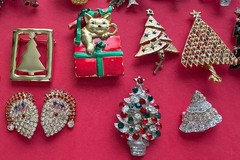 VINTAGE CHRISTMAS TREE BROOCH PIN LOT T BOOK PIECE VERO LIA RADKO BJ ROMA MCM 15