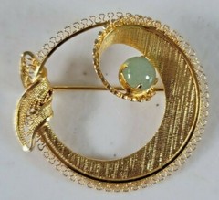 Vintage Sorrento 1/20 12K Gold Filled Natural Jade Gemstone Filigree Brooch Pin