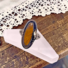 Vintage Designer Tiger Eye Leaf Accent 925 Sterling Silver Frame Ring, size 7.75