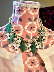 Antique VTG 1930s ART DECO Celluloid FLORAL LEAF MOTIF Necklace