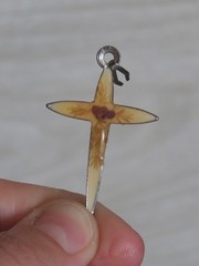 VTG Religious Resin Metal Dried Flowers Star Cross Necklace Pendant 1.5″