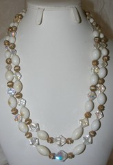 ** Vintage 1950-60’s Pearl Plastic Lucite Glass Bead Necklaces * 13 Pieces **