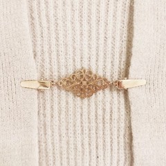 4pcs Sweater Clips Retro Cardigan Collar Clips Shirt Clips Dresses Clip Gold