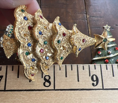 Lot of 4 Vintage Christmas Brooches Pins Trees Bell Rhinestones