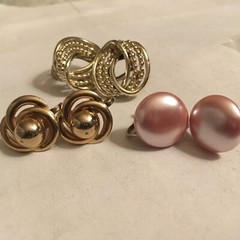 vintage estate lot of three pair screw back earrings. knot, twist, pink button
