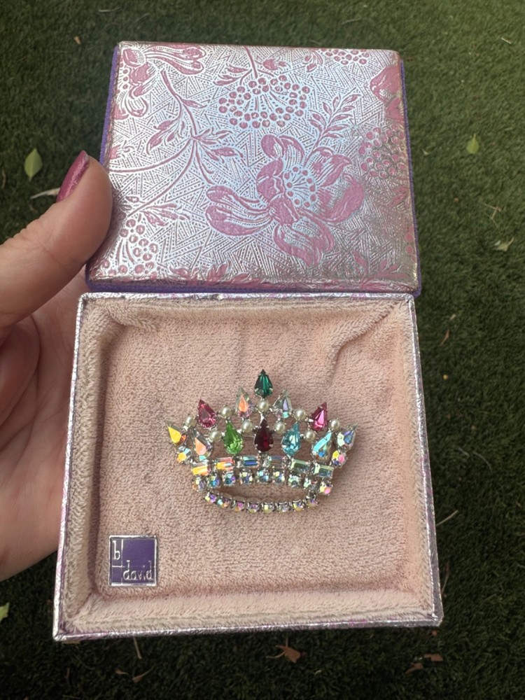 Vintage B David Signed “Family Crown” AB Rhinestone Pearl Tiara Brooch with box