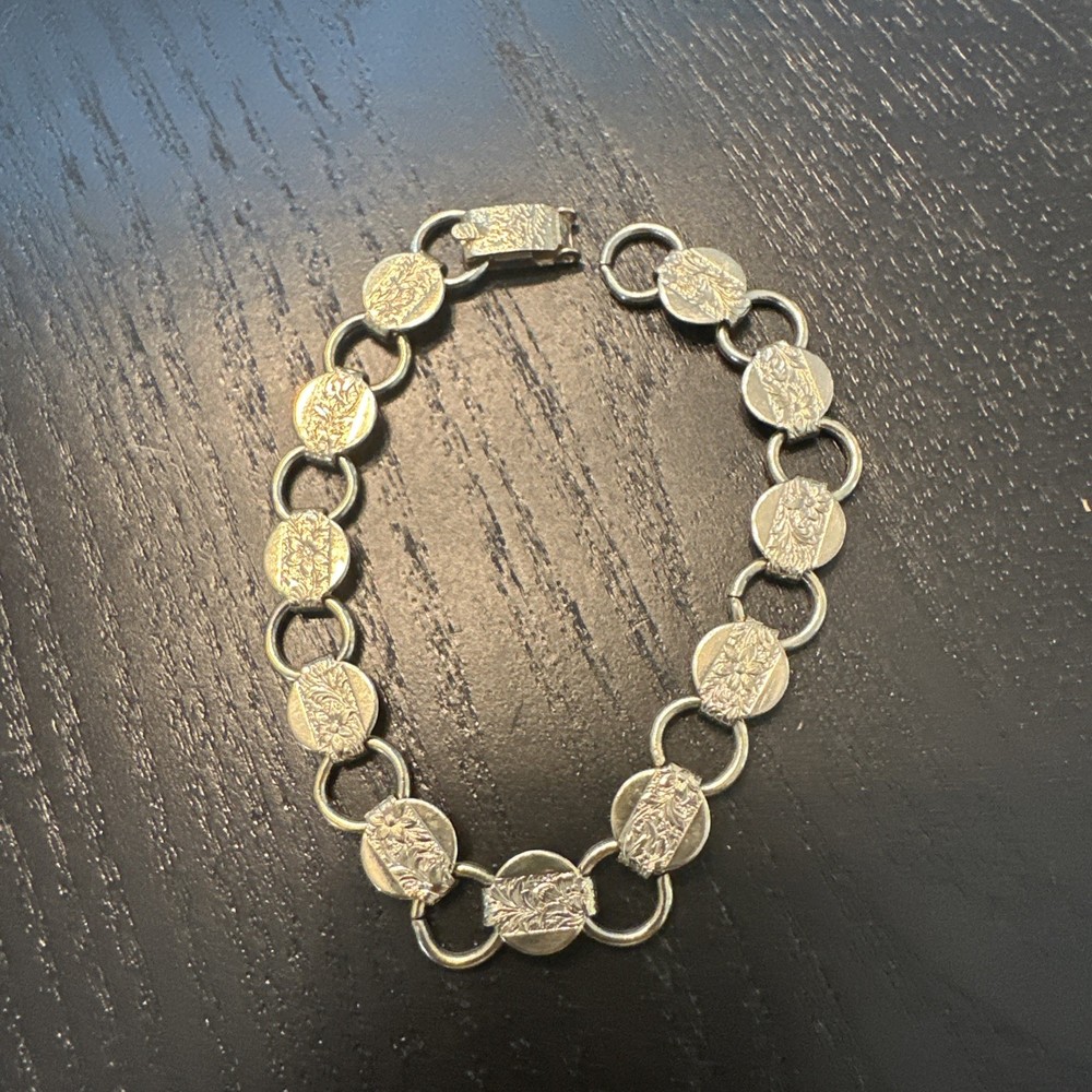 Sarah Coventry Small Coin and Link Bracelet Signed Gold Tone