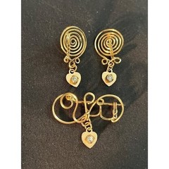 Vintage Gold Swirl Earrings & Brooch with Heart Pendants 3 piece Set 3.1g