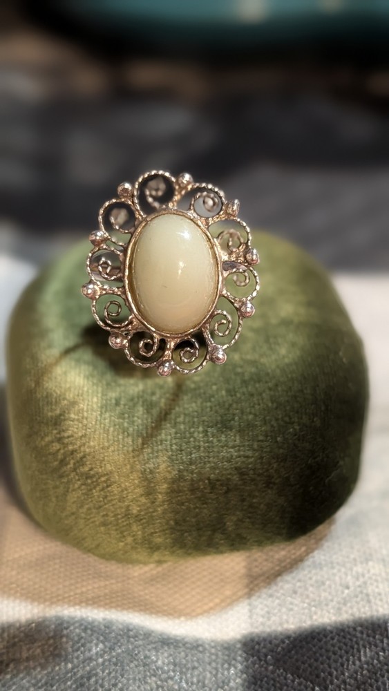 Vintage Sterling Silver Ring W Unk Cabachon Signed ECM 925 Sz 8.25