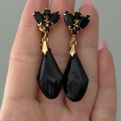 Vintage Jet Black Glass Earrings Gold Tone Clip On Dangles
