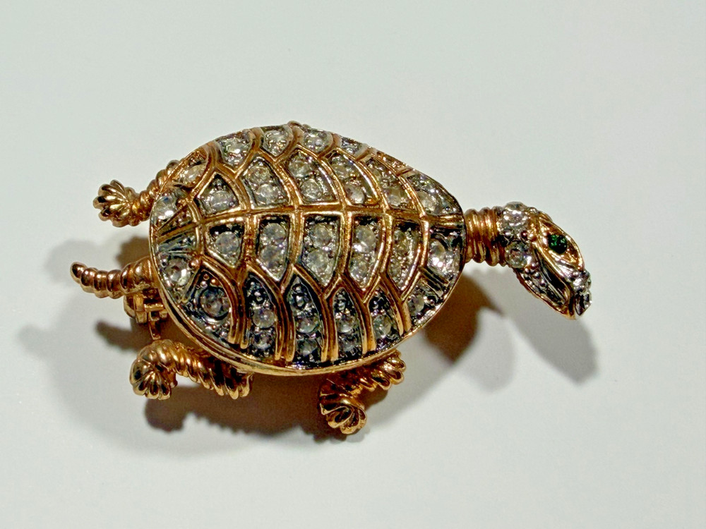 Vintage Les Bernard Turtle Brooch Gold Tone Rhinestone Signed Pin