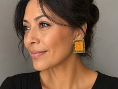Speckled Enamel Square Earrings Post Pierced Yellow Multi Gold Tone 1.50″