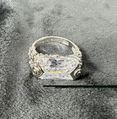 Vtg Sterling Silver Ring 8.25 Cubic Zirconia Medieval High End Jewelry Old Money