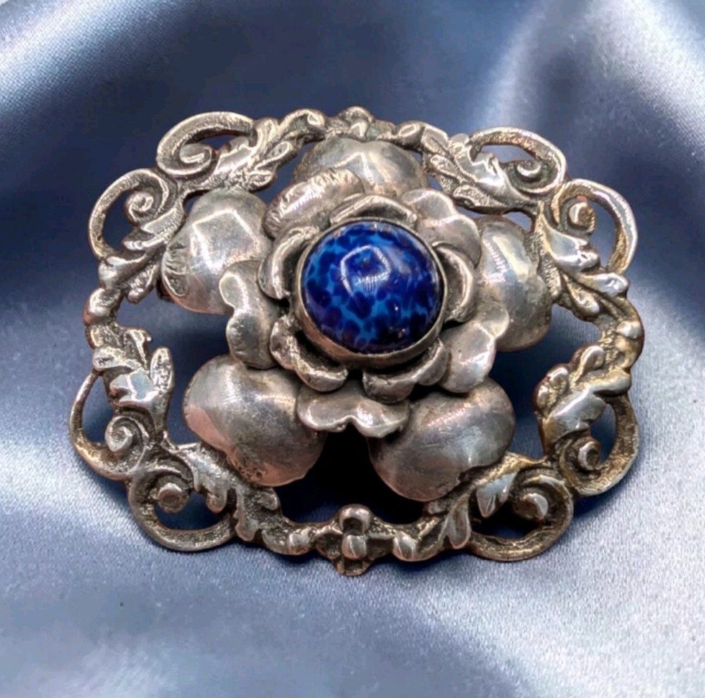 Vtg 800 Silver Made in Israel Blue Art Glass Flower Brooch Pin Trombone Clasp