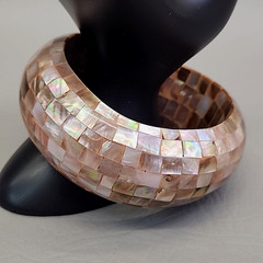 Vintage Mother of Pearl Bangle Bracelet Mosaic Wide Domed Peach Pink 8.25″