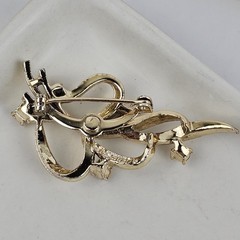 Vintage Gerry’s Gold Tone Rhinestone Ribbon Brooch Pin