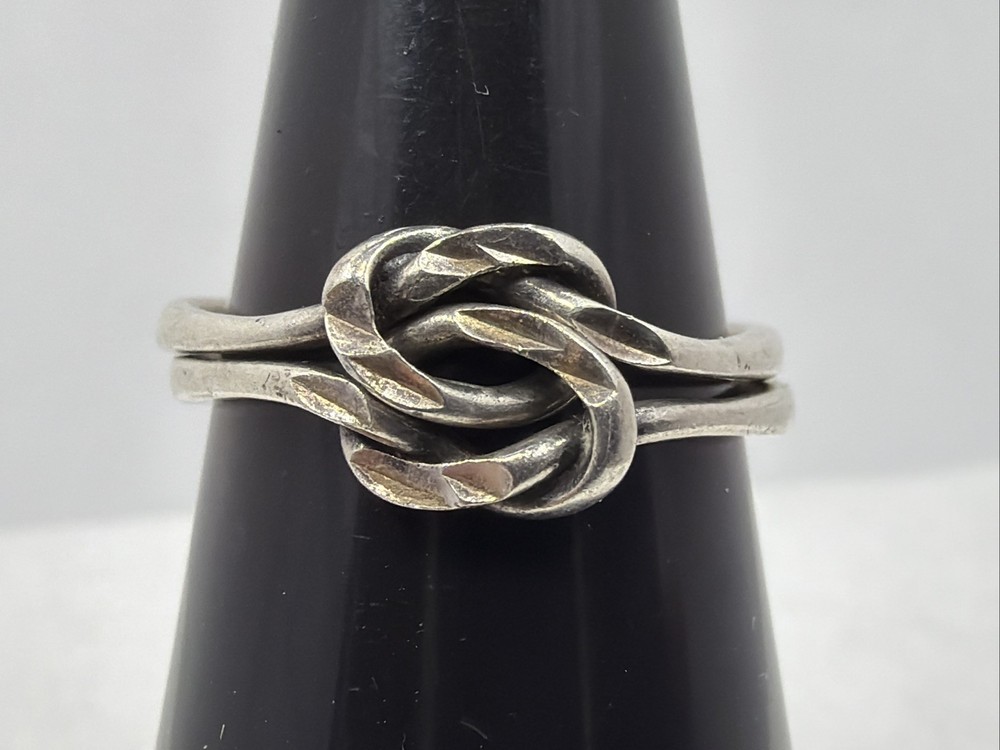 Vintage Wheeler Manufacturing Double Knot Ladies Ring 925 Sterling Silver Size 6