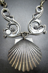 JOSEFF OF HOLLYWOOD Book Piece Fish Serpent Silver Tone Faux Pearl Necklace