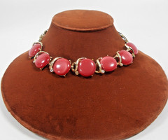 Lisner Vintage Red ‘Moon glow’ Lucite Thermoset Necklace & Bracelet Jewelry Set
