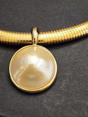 Vintage Marvella Omega Chain Necklace faux pearl Gold Tone Signed 80’s