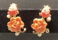 Vntg JAPAN 16 inch Choker Styler Necklace 2 pair Clip Earrings Coral Color 1950s